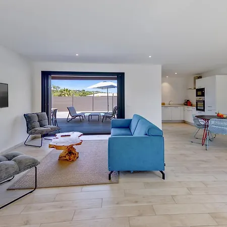 Pierre & Premium Vesna Rossa شقة فندقية