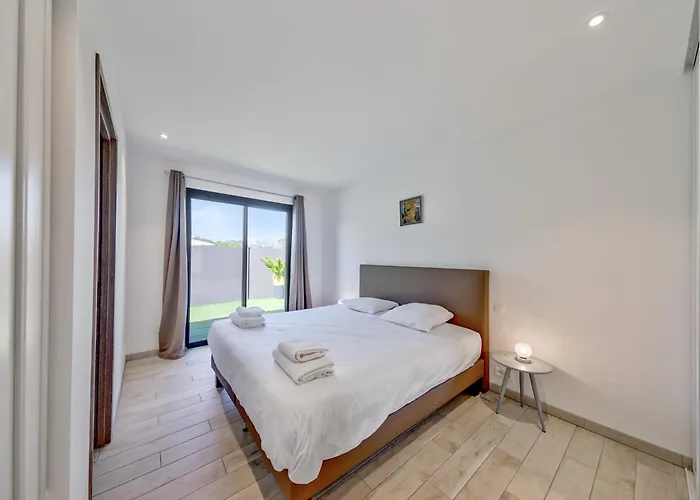 Lägenhetshotell Pierre & Premium Vesna Rossa Porto-Vecchio (Corsica)