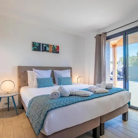 Aparthotel Pierre & Premium Vesna Rossa Porto-Vecchio (Corsica)