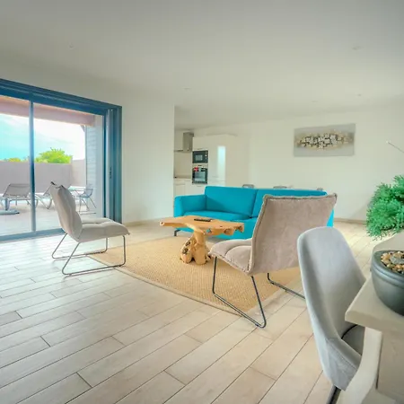 Pierre & Premium Vesna Rossa 5* Porto-Vecchio (Corsica)