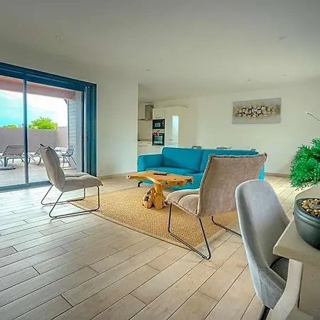 Pierre & Premium Vesna Rossa 5* Porto-Vecchio (Corsica)